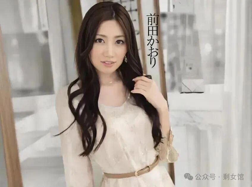 猫咪成精现场：会开门还会偷零食 - 4d私人影院